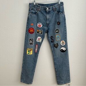 Men’s Levi patched jeans size 32